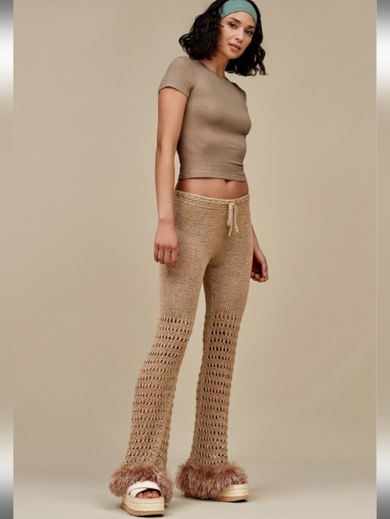 NEW UGG | $130 Aubrey Ankle Strap Platform Sandals - Picture 2 of 7